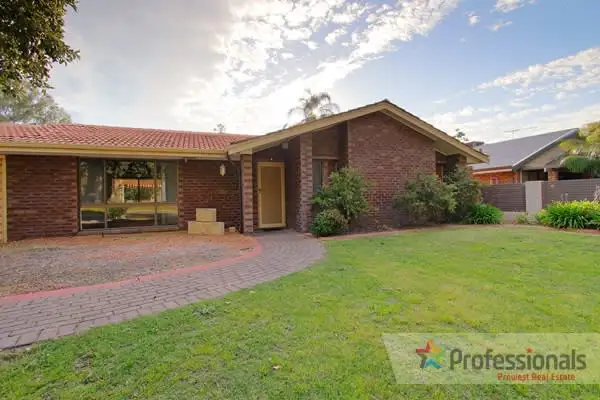 Second view of Homely house listing, 7 Portcullis Drive, Willetton WA 6155