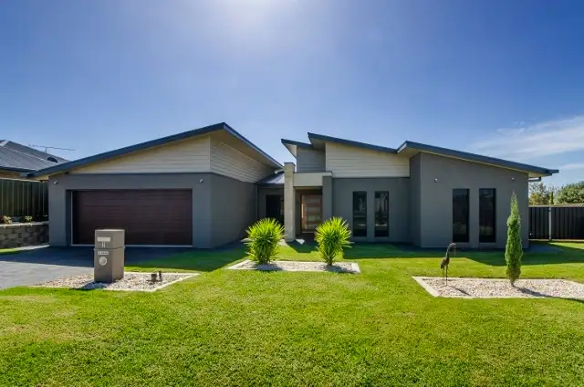 2 Hilltop Avenue, Mount Gambier SA 5290