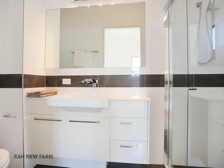 Seventh view of Homely apartment listing, 2/23 Burke Street, Coorparoo QLD 4151