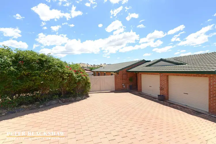 11 Menzies Court, Banks ACT 2906