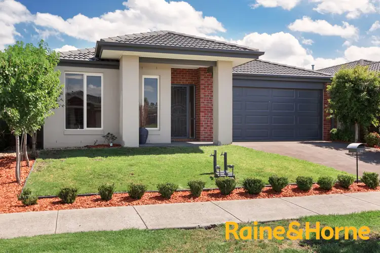 54 Gregson Grove, Lyndhurst VIC 3975