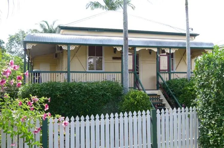 117 Woodend Road, Woodend QLD 4305