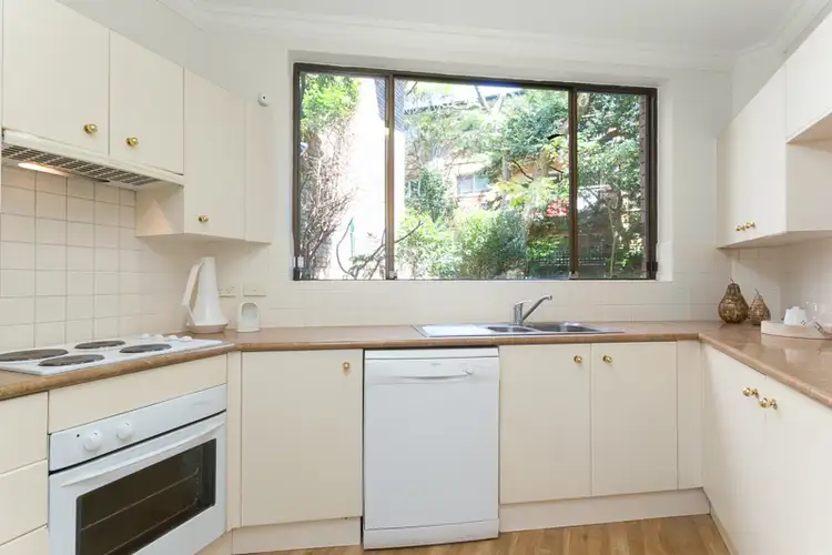 Sixth view of Homely unit listing, 2/30 Crows Nest Road, Waverton NSW 2060