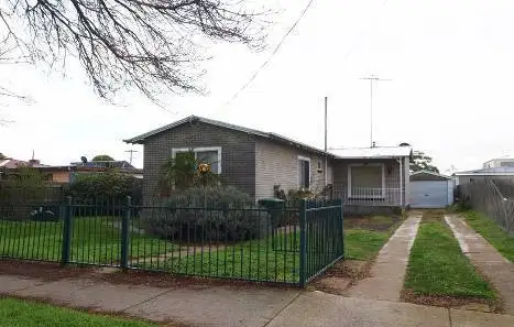 24 Sparks Road, Norlane VIC 3214
