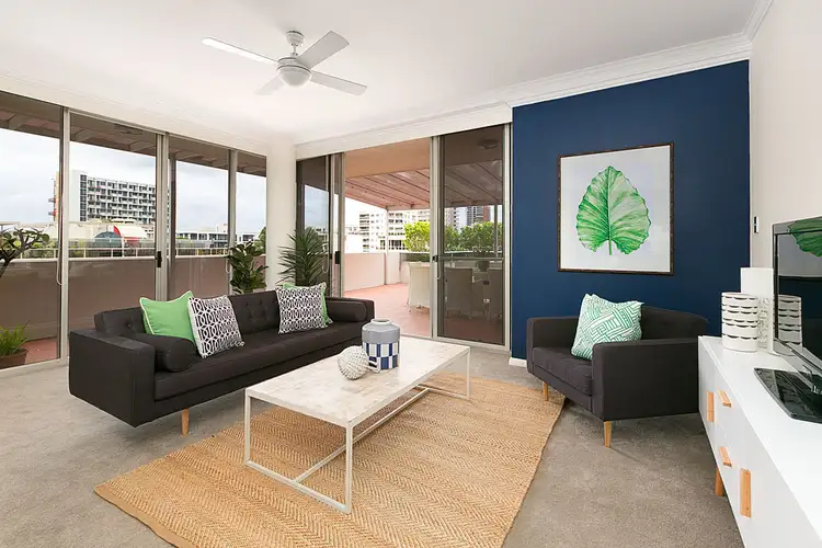 Third view of Homely apartment listing, 32/7 Crystal Street, Waterloo NSW 2017