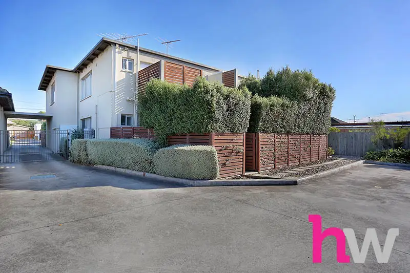 Main view of Homely unit listing, 2/14 Osborne Avenue, North Geelong VIC 3215
