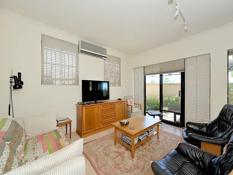 Fourth view of Homely house listing, 2/17 Tweeddale, Applecross WA 6153