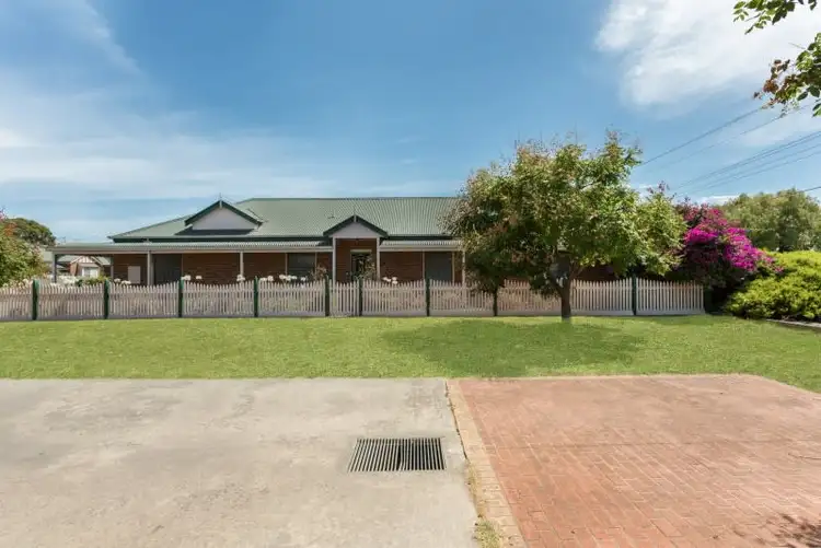 9 Francis Court, Lara VIC 3212