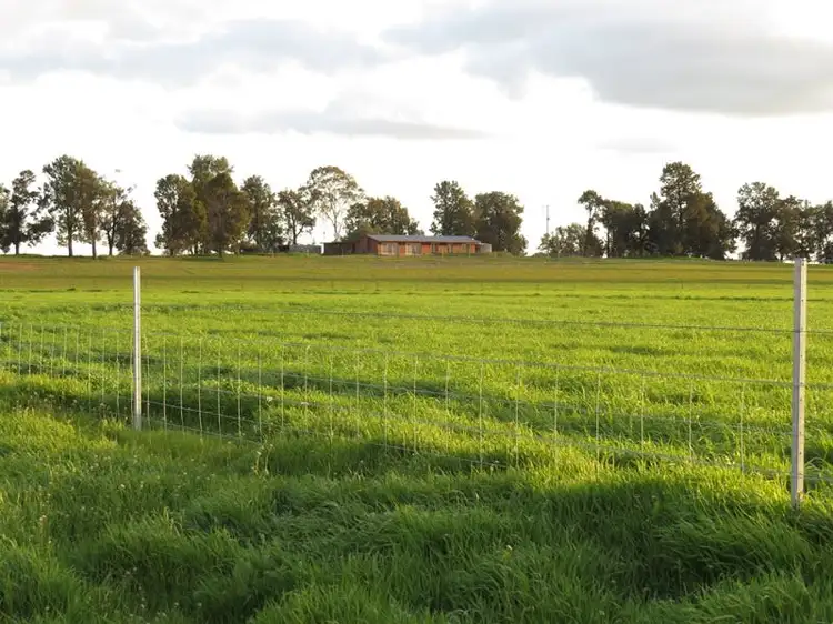 "Sandhills" Upper Tocumwal Road, Tocumwal NSW 2714
