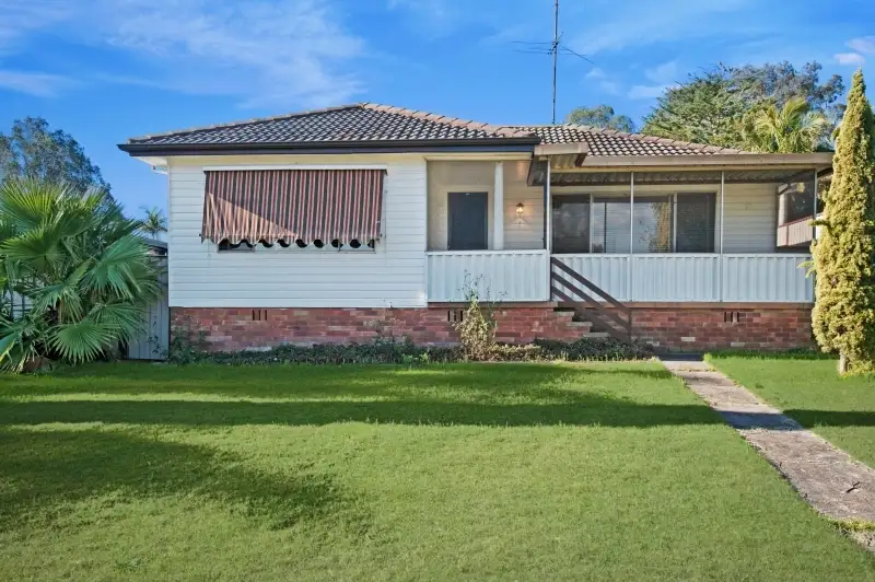 Main view of Homely house listing, 4 Burnham Close, Thornton NSW 2322