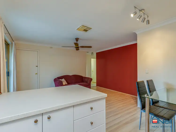 Seventh view of Homely house listing, 8B Shrike Court, Camillo WA 6111