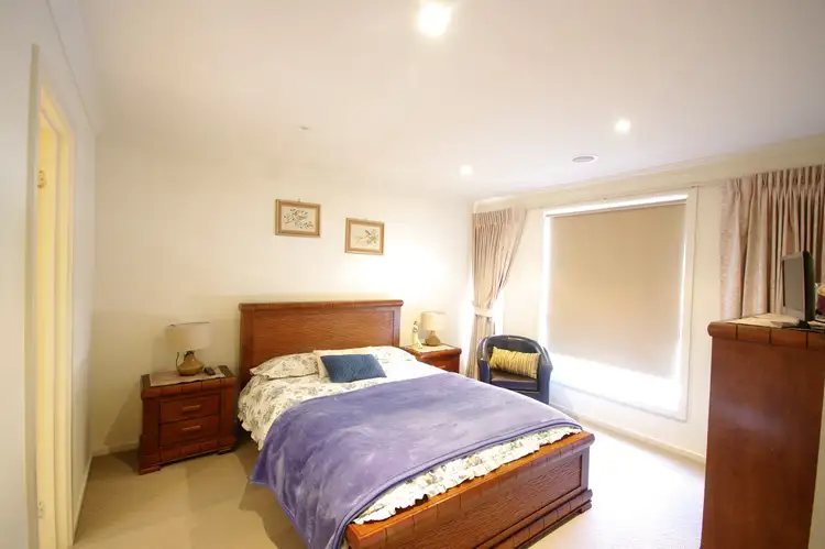 Fifth view of Homely house listing, 41 Barrier Reef Circuit, Endeavour Hills VIC 3802
