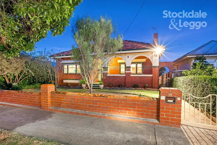 10 Frier Avenue, Reservoir VIC 3073