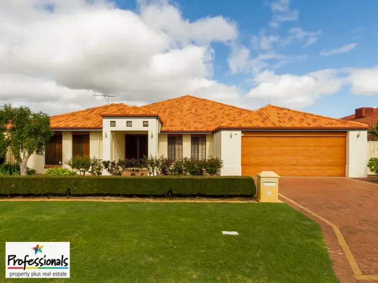 6 Calley Way, Canning Vale WA 6155