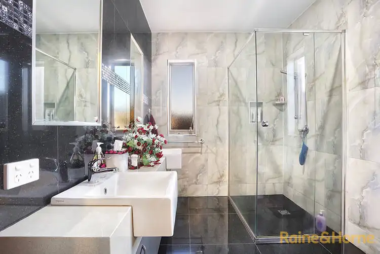 Third view of Homely house listing, 5 Danby Court, Cranbourne North VIC 3977