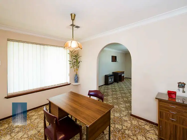 Sixth view of Homely house listing, 5 Mayo Court, Parkwood WA 6147
