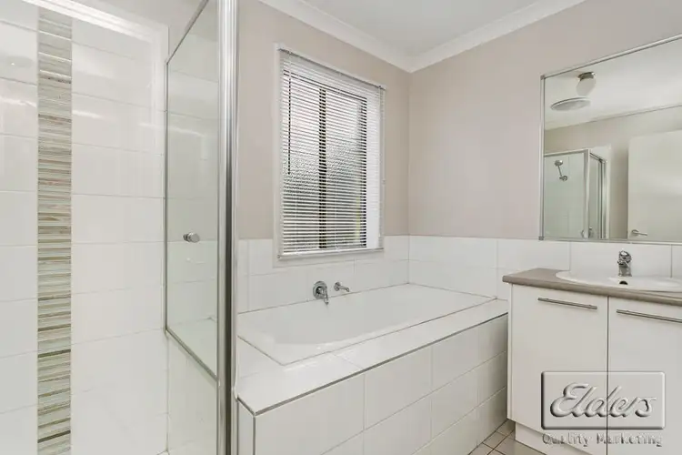 Fourth view of Homely house listing, 7 Trickett Court, Kangaroo Flat VIC 3555