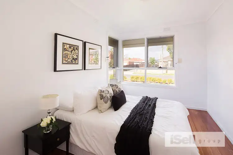 Sixth view of Homely unit listing, 1/4 Ashdale Court, Springvale VIC 3171
