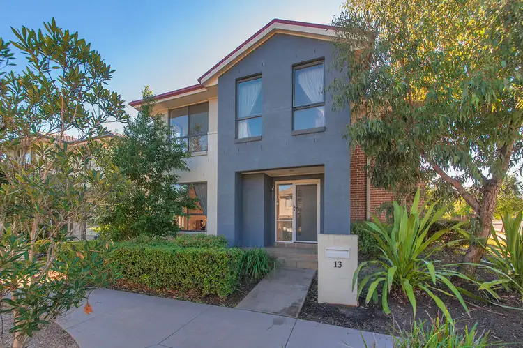 13 Mary Ann Drive, Glenfield NSW 2167