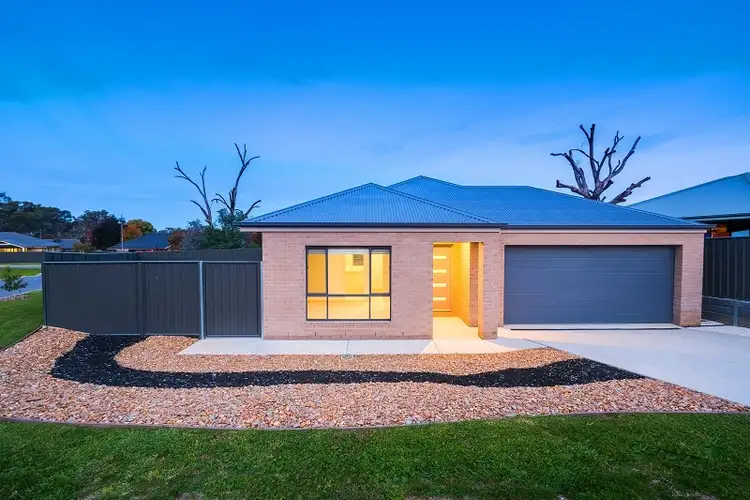 7 Redbox Drive, Thurgoona NSW 2640