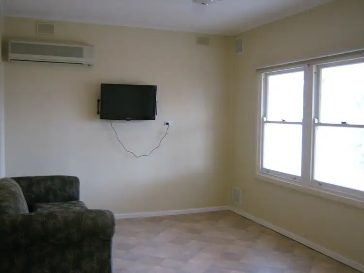 Sixth view of Homely house listing, 27 Venn Avenue, Bordertown SA 5268