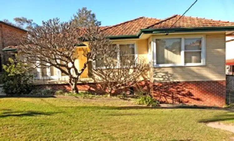 Main view of Homely house listing, 18 Victoria Street, East Maitland NSW 2323
