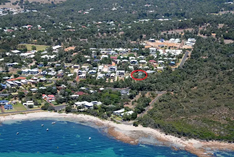 8 Bay View Crescent, Dunsborough WA 6281