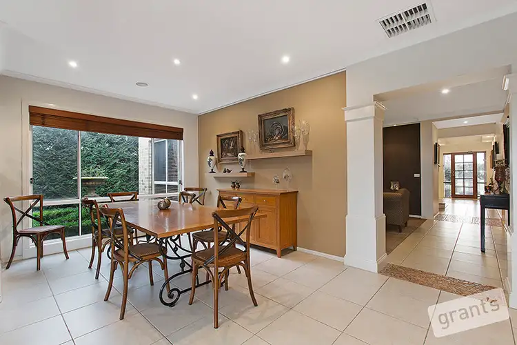 Fourth view of Homely house listing, 2 Glenmaggie Close, Berwick VIC 3806