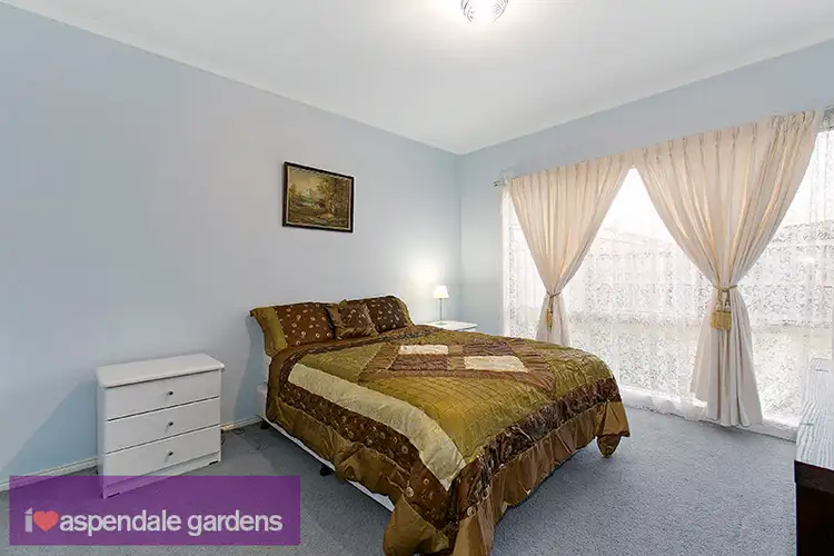 Sixth view of Homely house listing, 19 Pacific Drive, Aspendale Gardens VIC 3195
