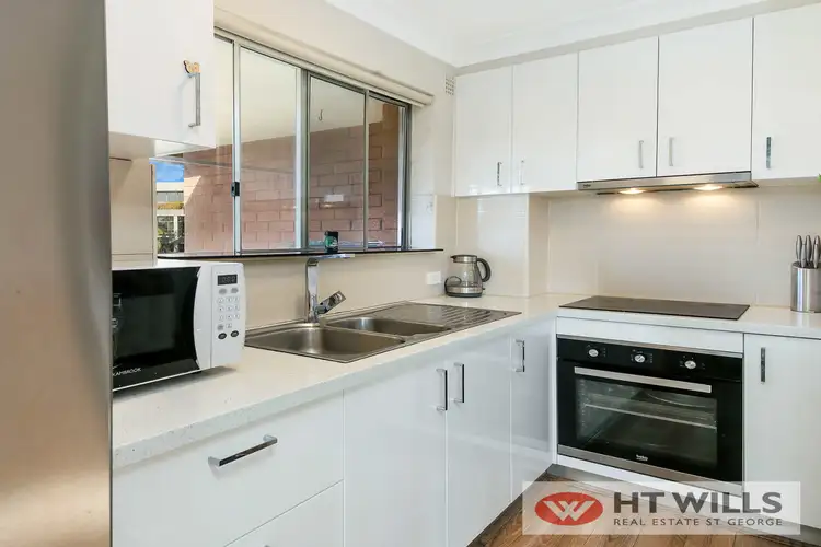 5/15 Gloucester Road, Hurstville NSW 2220