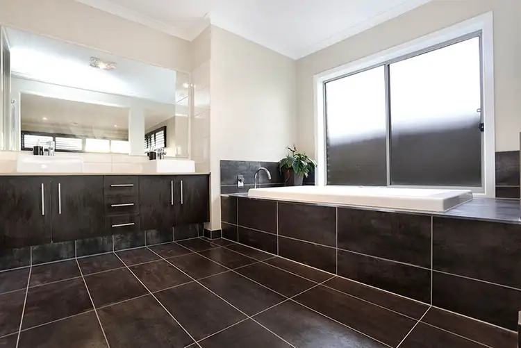 Third view of Homely house listing, 85 Mountainview Boulevard, Cranbourne North VIC 3977