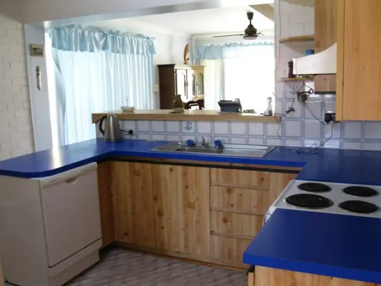 Sixth view of Homely house listing, 3 Calm Court, Safety Bay WA 6169