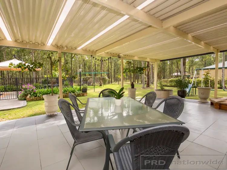 Fifth view of Homely house listing, 37 Barrington Grove, Thornton NSW 2322