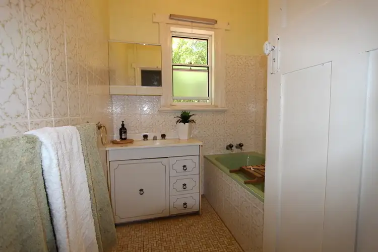 Seventh view of Homely house listing, 139 Polaris Street, Temora NSW 2666