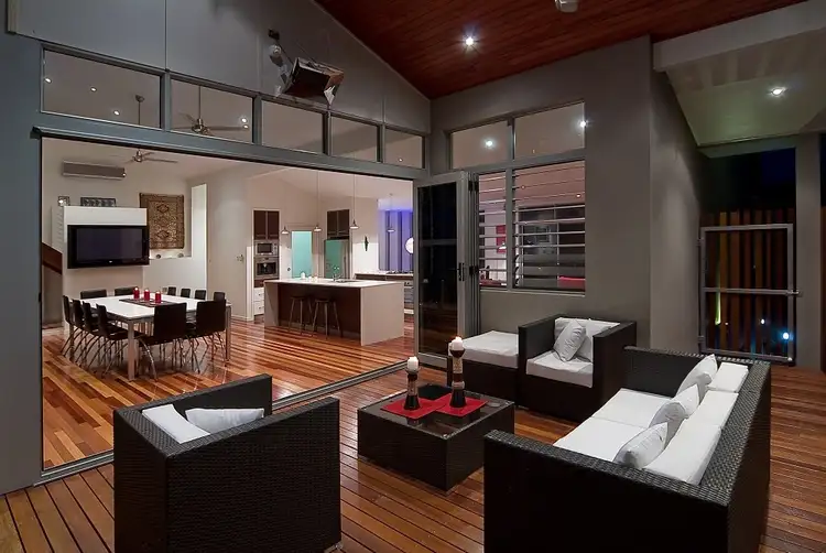 9 Holyoake Drive, Daisy Hill QLD 4127