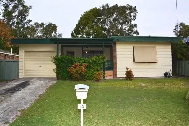 13 Tarwarri Road, Summerland Point NSW 2259