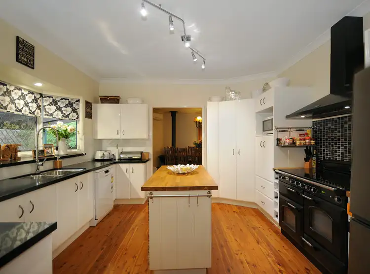 Sixth view of Homely house listing, 16 Rowland Court, Gowrie Mountain QLD 4350