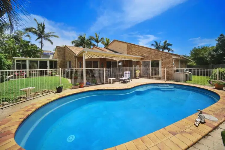 3 Figurehead Court, Noosa Waters QLD 4566