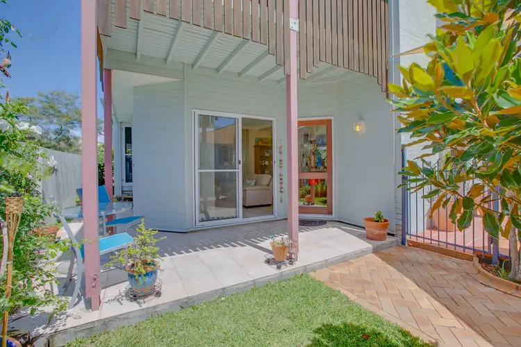 Third view of Homely house listing, 32 Chestnut Street, Wynnum QLD 4178