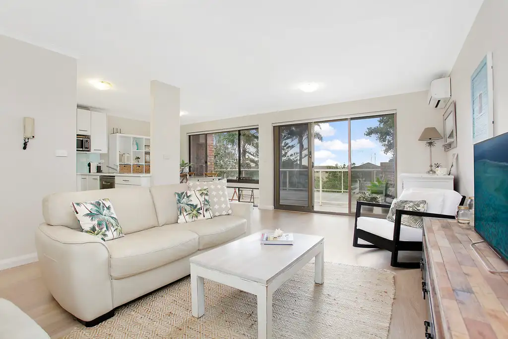 Main view of Homely unit listing, 6/19 Ramsay Street, Collaroy NSW 2097