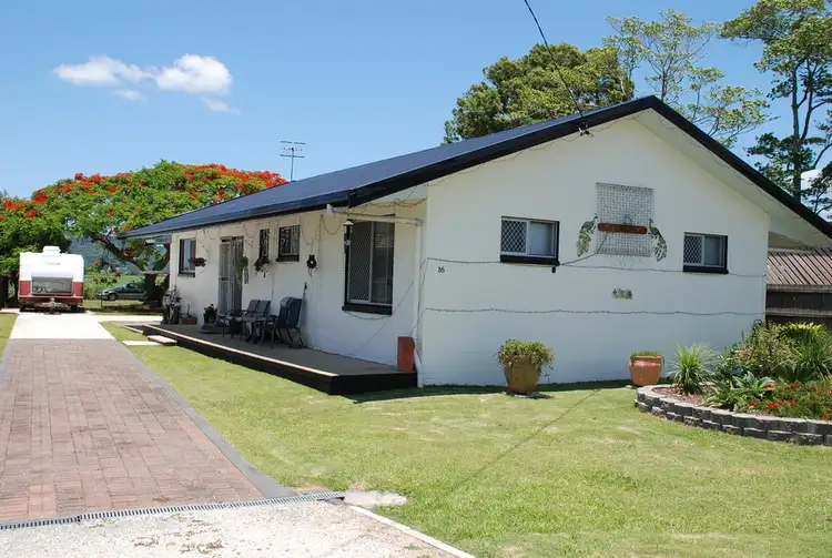 16 McLeod Street, Condong NSW 2484