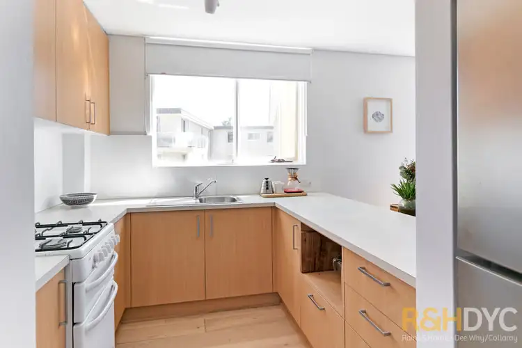 Fifth view of Homely unit listing, 2/50a Carrington Parade, Curl Curl NSW 2096