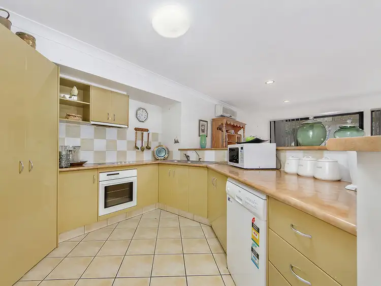 Sixth view of Homely house listing, 17 Blackwattle Circuit, Arundel QLD 4214