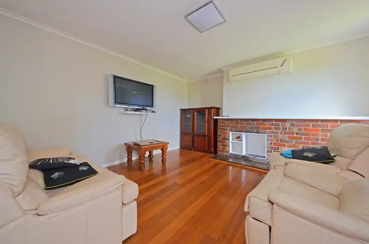 Second view of Homely house listing, 3 Pemberley Drive, Notting Hill VIC 3168