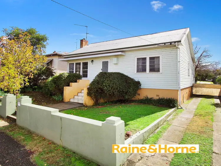 Main view of Homely house listing, 3 Kent Street, Tamworth NSW 2340