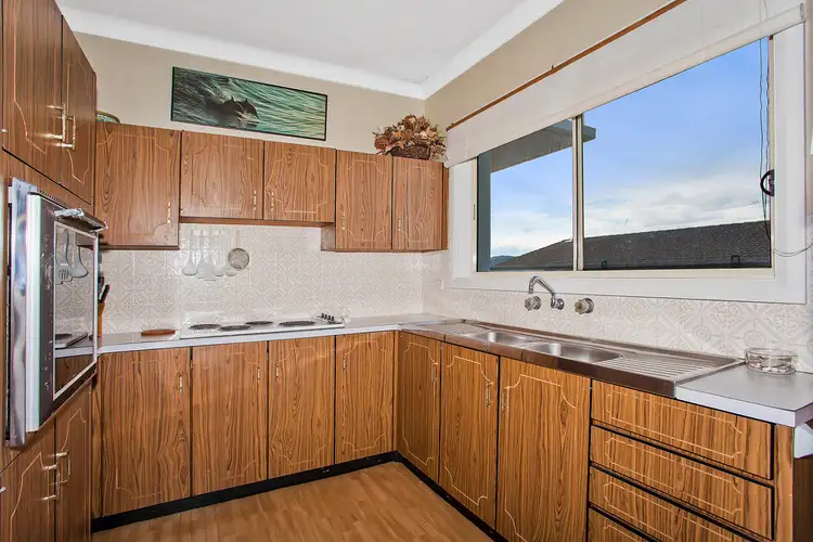 Fourth view of Homely unit listing, 2/15 Barnhill Road, Terrigal NSW 2260