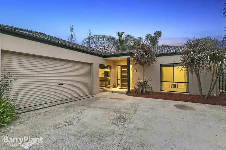 2/135 Cambridge Road, Mooroolbark VIC 3138