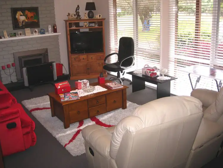 Fifth view of Homely house listing, 8 Havenstock Drive, Yarrawonga VIC 3730