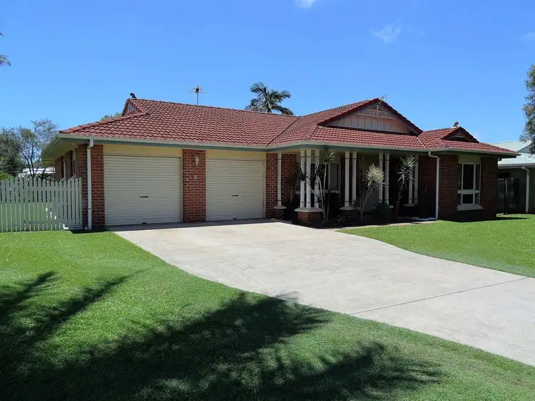 1 Lillee Street, Glenella QLD 4740