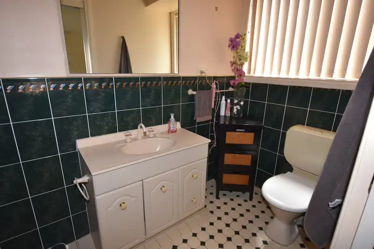 Sixth view of Homely house listing, 4 Mallee Place, Orange NSW 2800